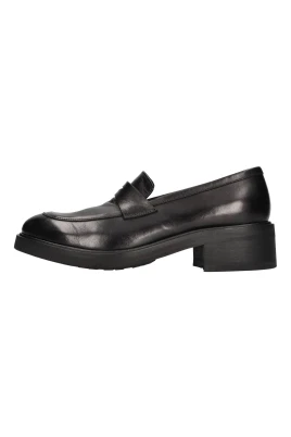 Shiver Loafers