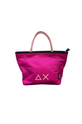 pink-shoppers-style-z3525420