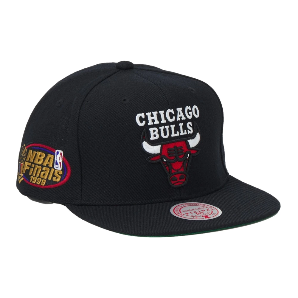Mitchell & Ness Witte Bulls Top Spot Snapback Black Heren