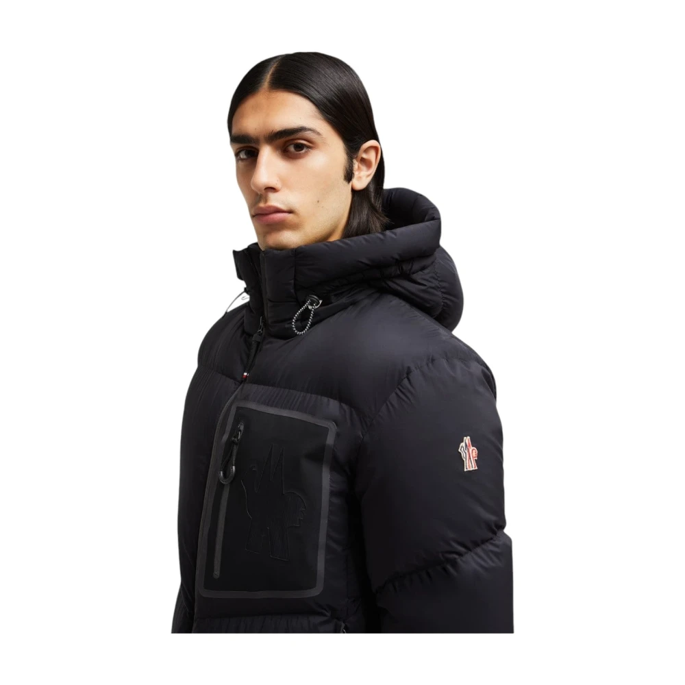 Moncler Zwarte gewatteerde jas met capuchon voor buitenactiviteiten Black Heren