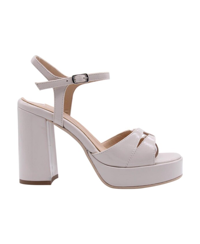 uruguay-sandal