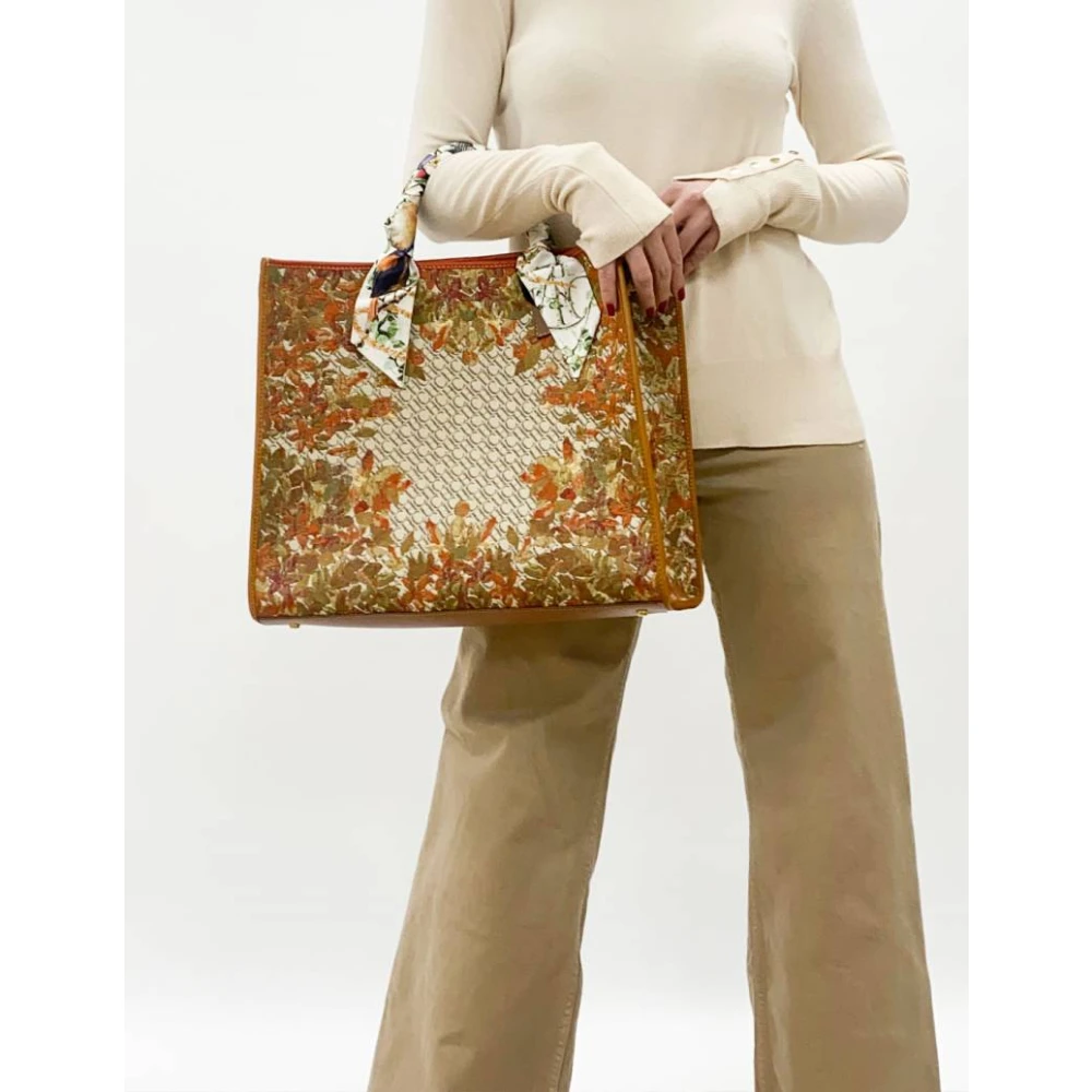 Carolina Herrera Chic Shopping Tas met Central Park Canvas en Suède Zijkanten Multicolor Dames