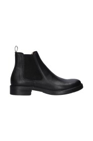 Buty