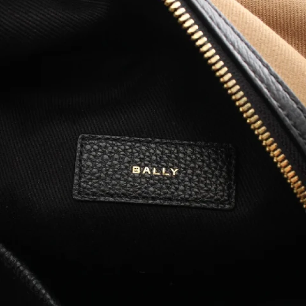 Bally Pre-owned Leather shoulder-bags Beige Dames