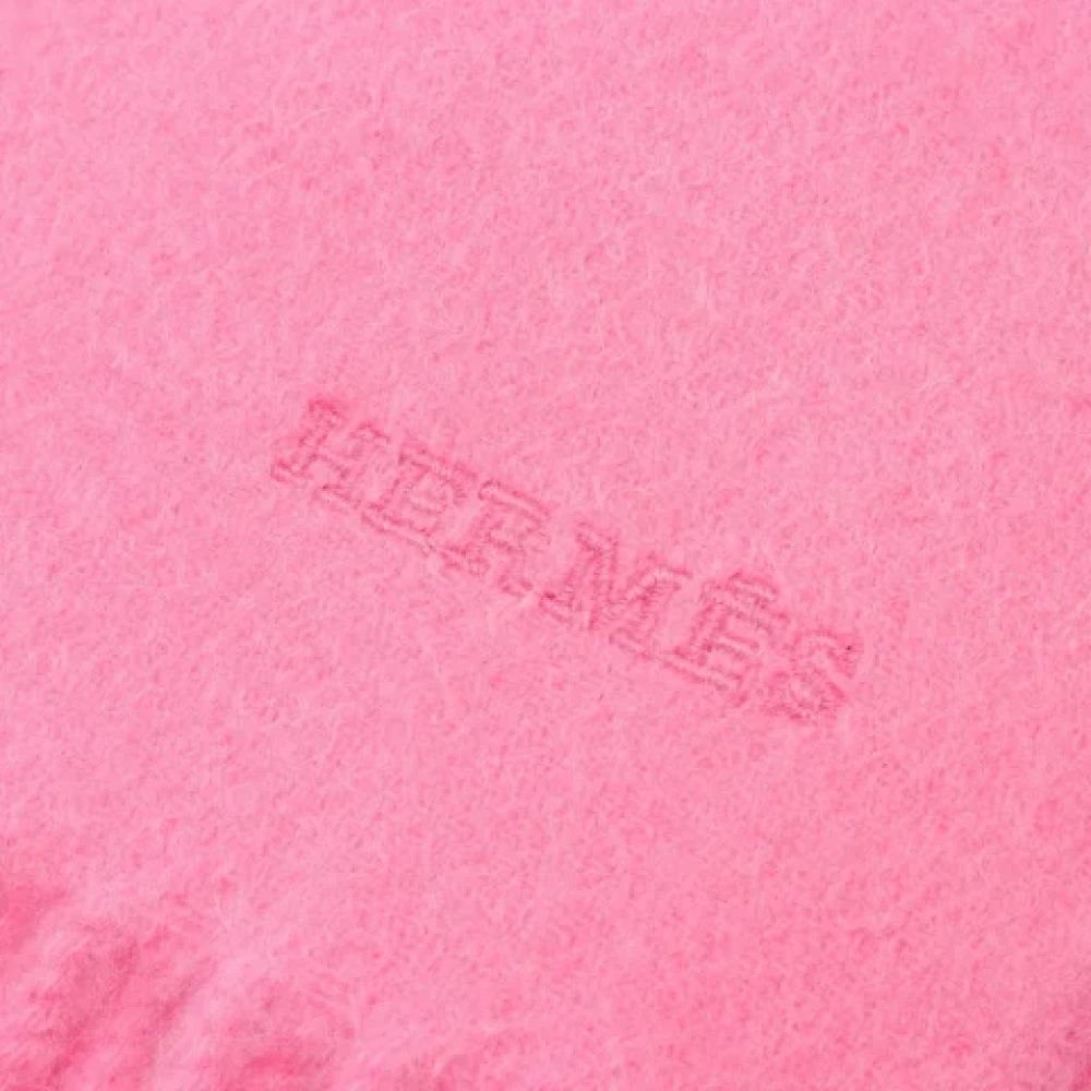Hermès Vintage Pre-owned Cashmere scarves Pink Dames
