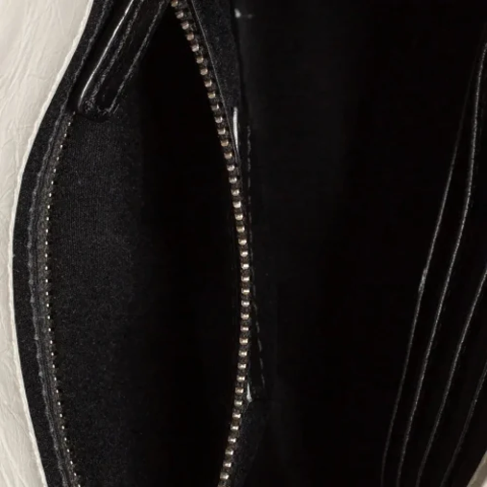 Yves Saint Laurent Vintage Pre-owned Leather shoulder-bags Gray Dames