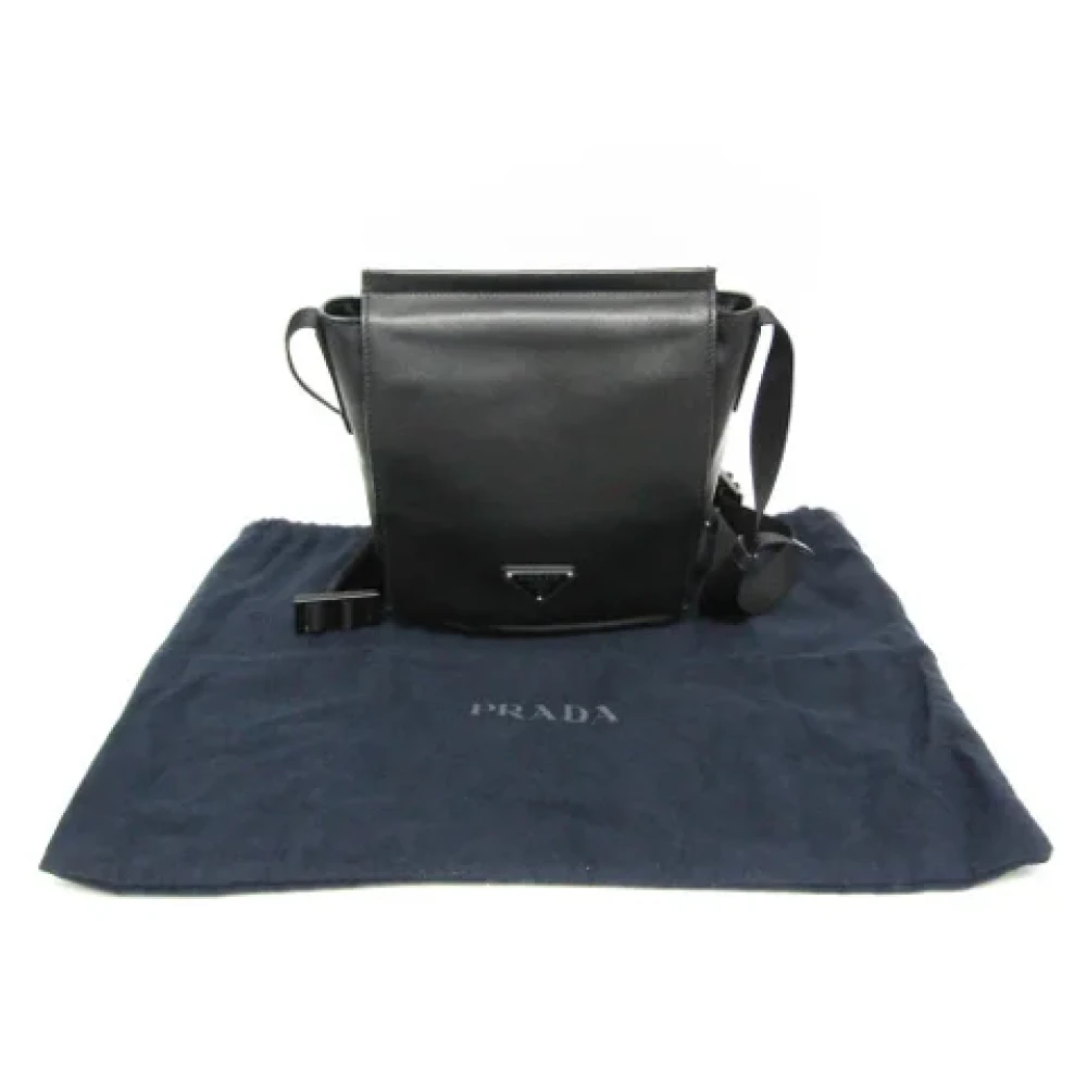 Prada Vintage Pre-owned Leather shoulder-bags Black Dames