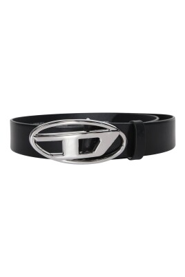 black-leather-belt-stylish-accessory