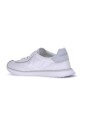sneakers-de-style-urbain-avec-inserts-en-daim