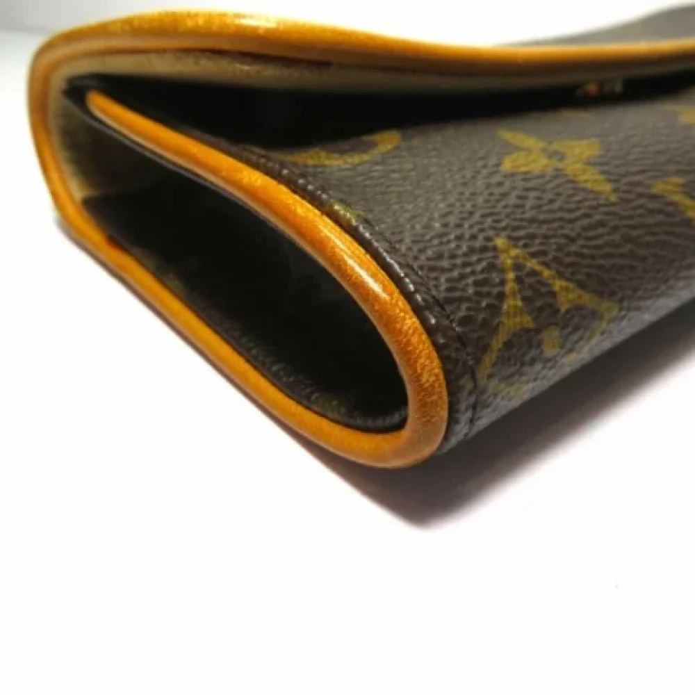 Louis Vuitton Vintage Pre-owned Canvas clutches Brown Dames