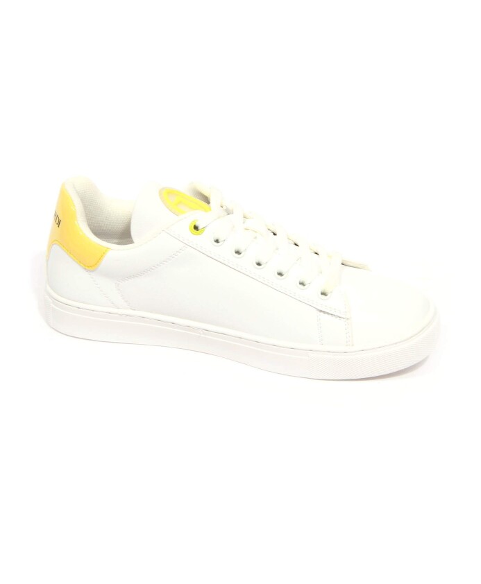 dilan-chaussures-en-cuir-vegetalien-blanc-jaune