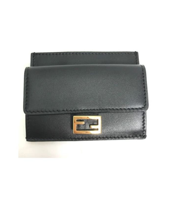pre-owned-leather-wallets