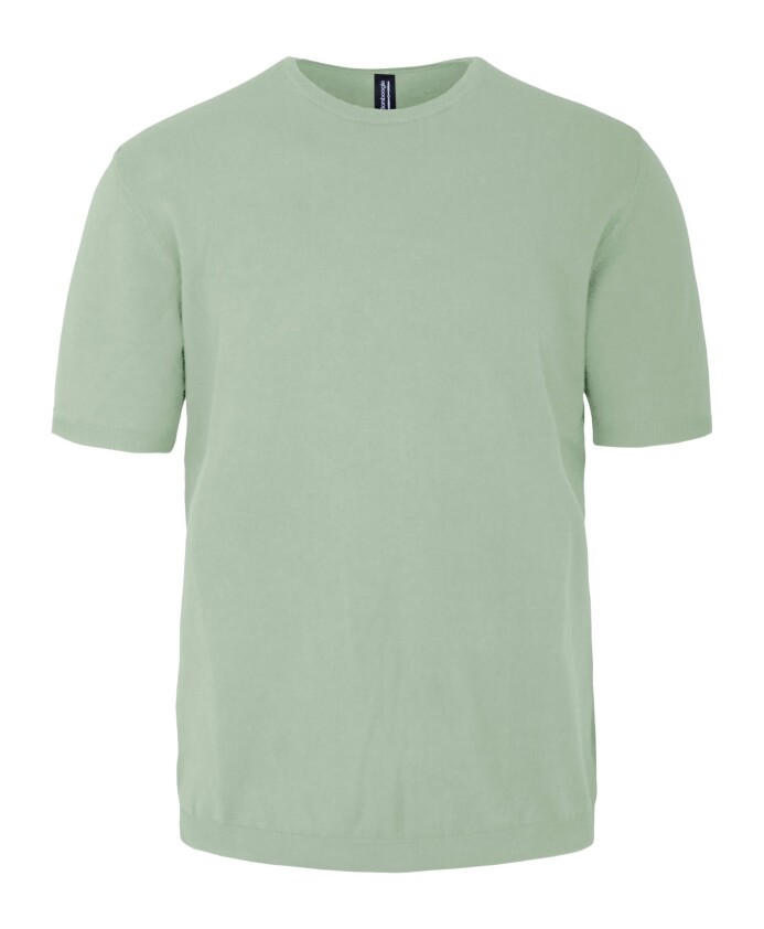 short-sleeve-stockinette-stitch-crew-neck-pullover