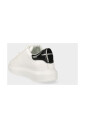 kapri-homme-signia-scroll-bas
