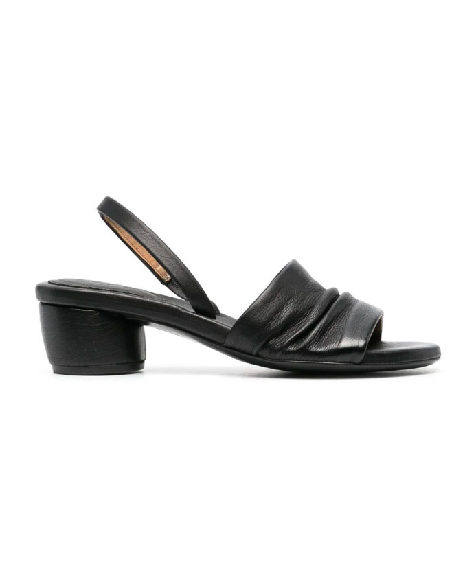 high-heel-sandals