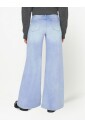 wide-leg-jeans