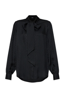 chemise-en-soie-avec-decoratif-au-col