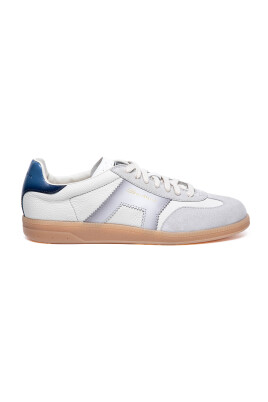 white-sneakers-elegant-design
