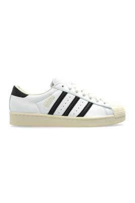 sports-shoes-superstar-vintage