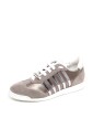 chaussure-de-course-en-daim-satin-gris-argent