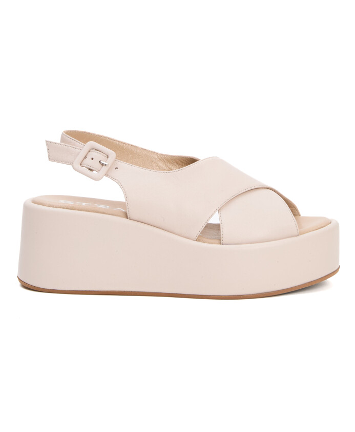 beige-leren-sleehakken