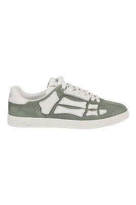 sneakers-verts-lacets-bout-rond