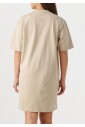 beige-placed-inst-tee-jurk