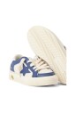 baskets-blanches-avec-etoile-signature