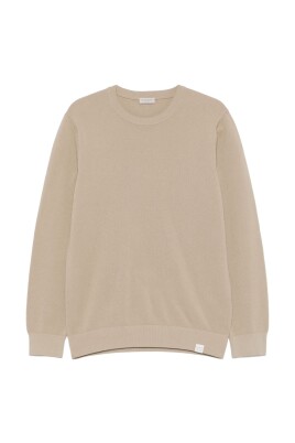 beige-sweater-with-ribbed-cuffs
