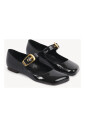 ballerines-noires-avec-boucle-doree-oversize