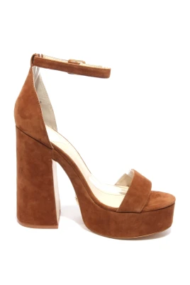 Tan Suede Sandalett med Klack