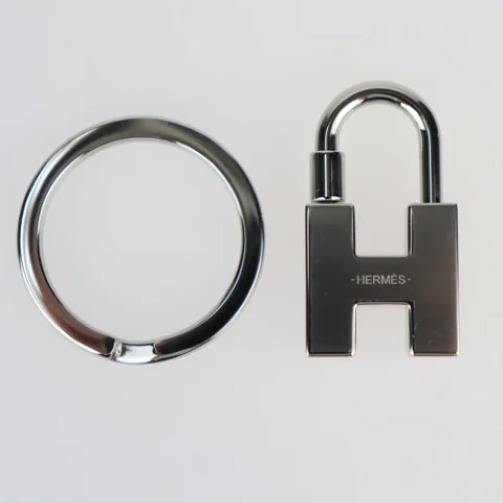 Hermès Vintage Pre-owned Metal key-holders Gray Dames