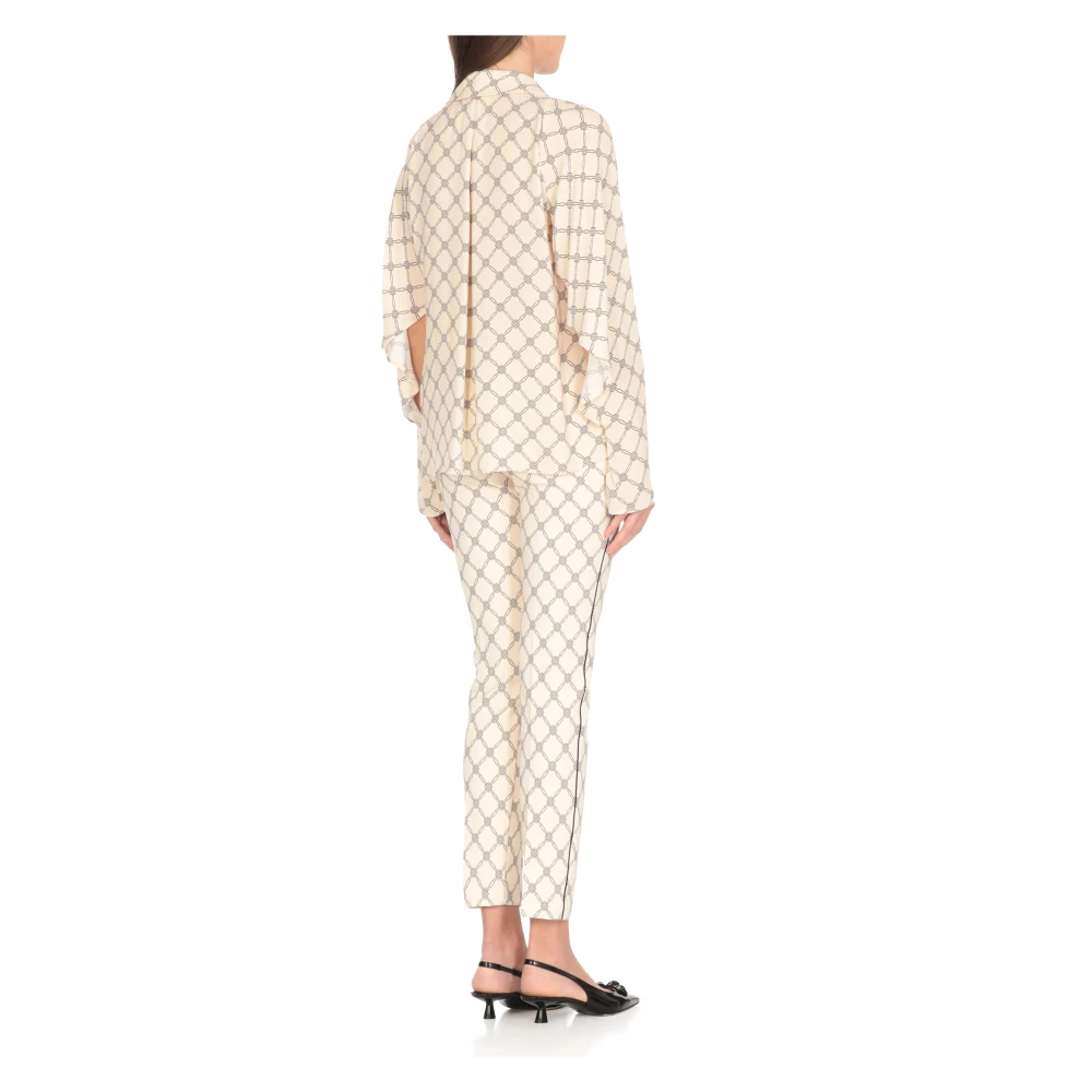 Elisabetta Franchi Ivoor Shirt met V-hals en Lange Mouwen Beige Dames