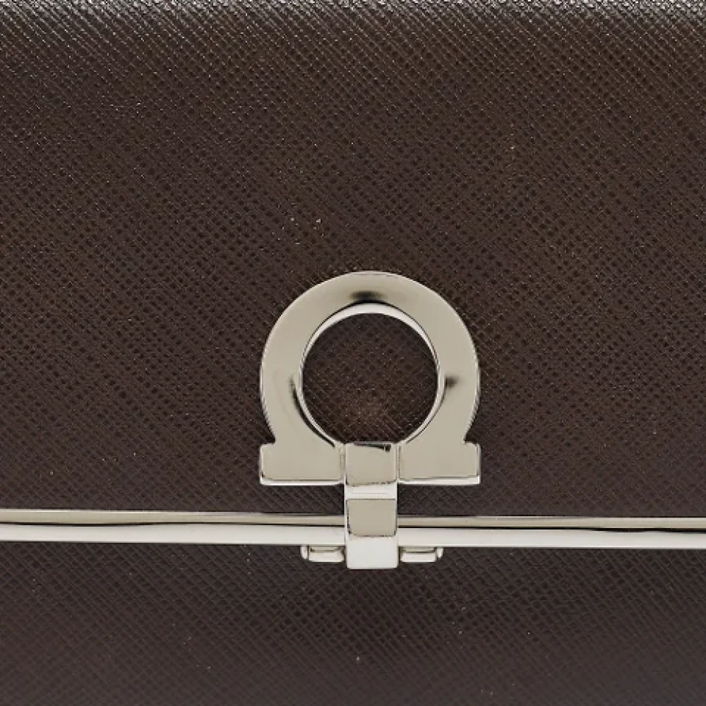 Salvatore Ferragamo Pre-owned Leather wallets Brown Dames