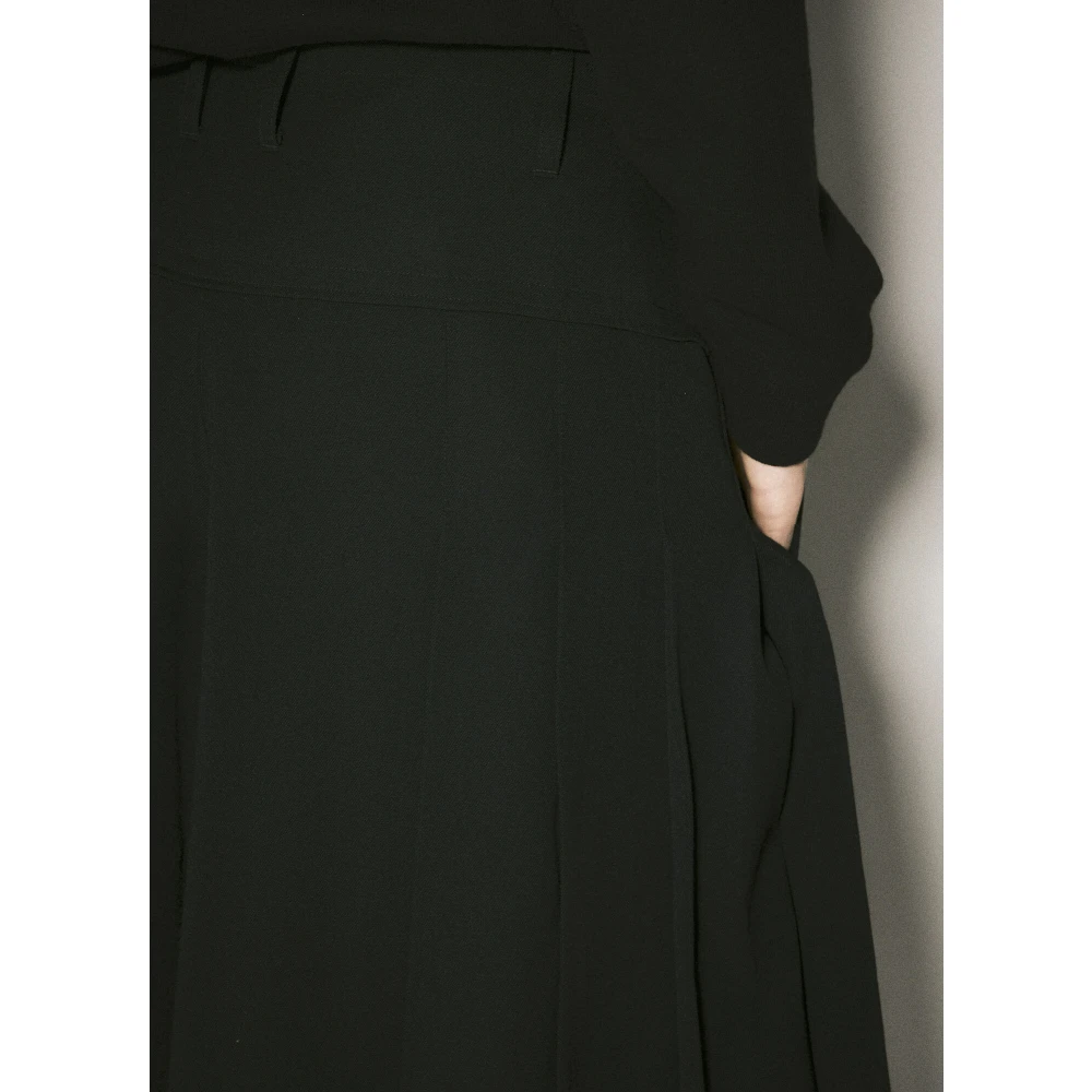 Yohji Yamamoto Geplooide katoenen twill shorts Black Dames