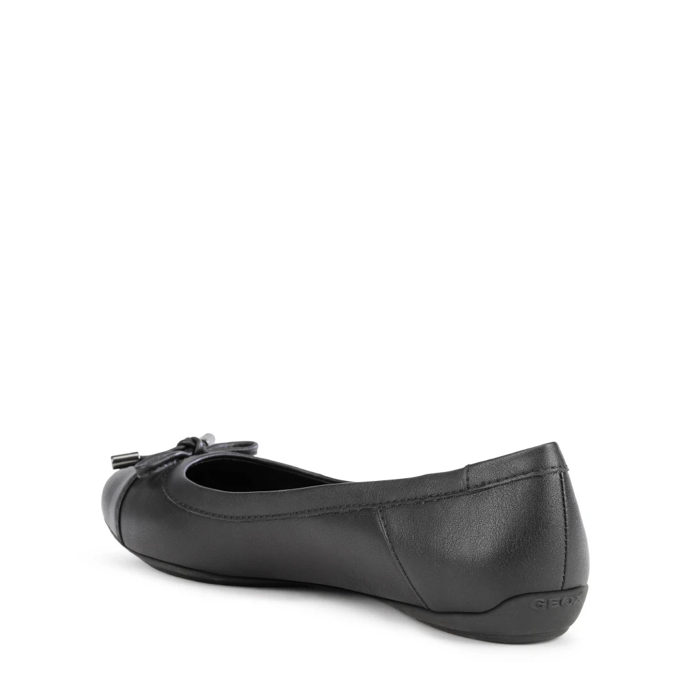 Geox Ademende en Comfortabele D Charlene Schoenen Black Dames