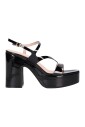 sandales-noires-en-vernis