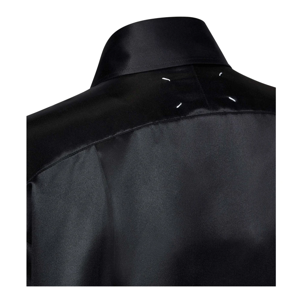 Maison Margiela Zwarte Zijden Overhemd Elegante Moeder-van-Parel Knopen Black Dames