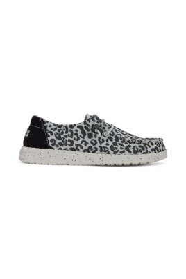 chaussures-slip-on-a-imprime-leopard