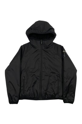 veste-enfant-noire-a-fourrure
