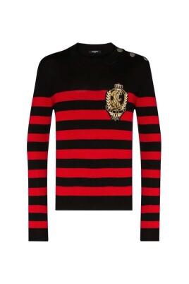 pull-en-laine-a-rayures-avec-logo-dore