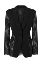 veste-classique-noire-avec-details-en-dentelle