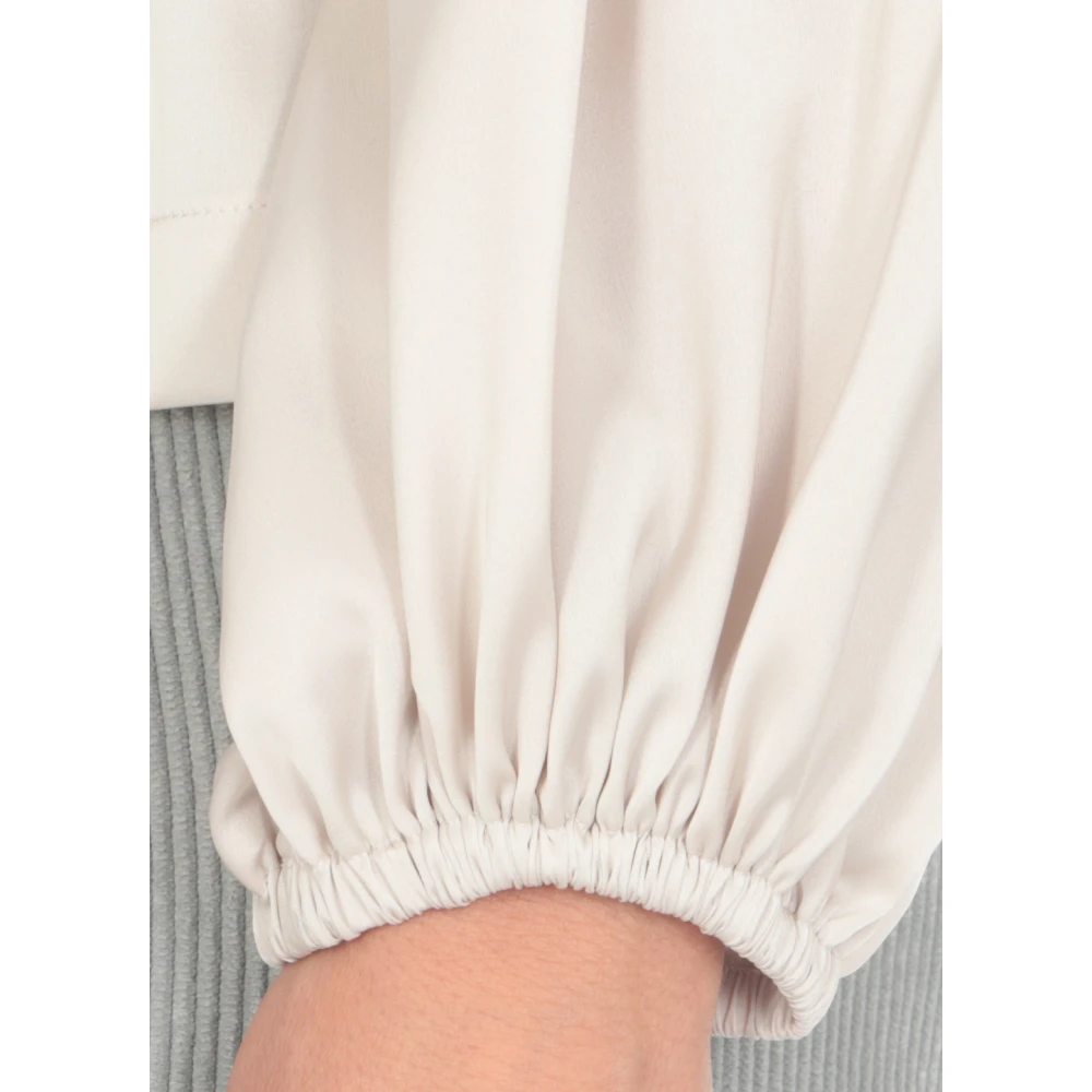 D.Exterior Beige V-Hals Ballonmouw Shirt Beige Dames