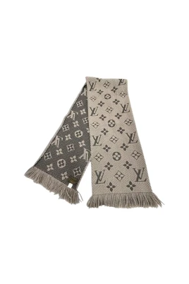Pre-owned Silk Stole