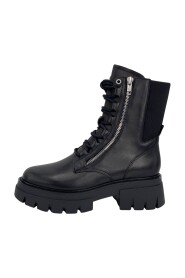 Koronkowe buty