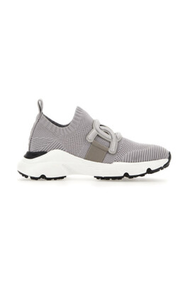 sneakers-sportives-grises