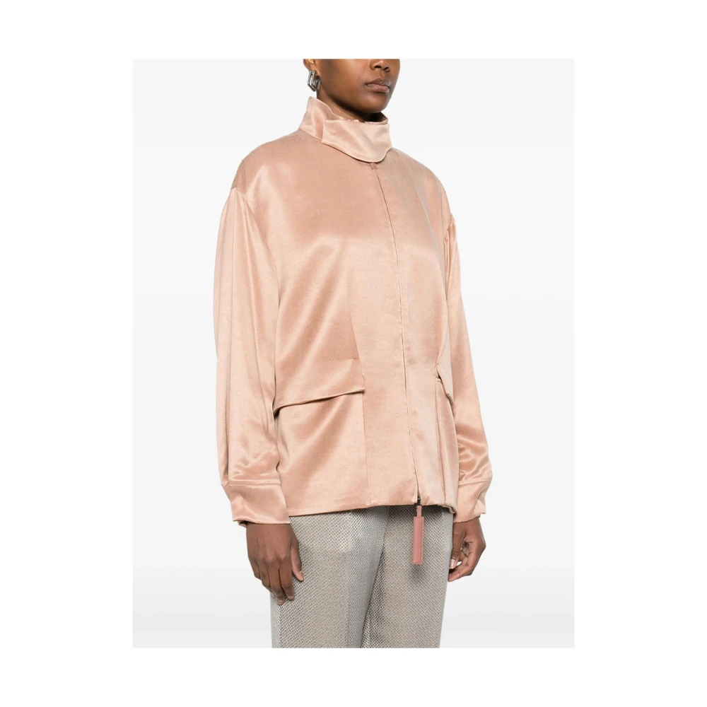 Giorgio Armani Lichtbruine Jas met Ritssluiting Brown Dames