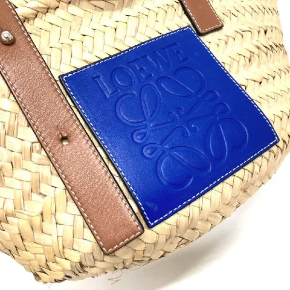 Loewe Pre-owned Fabric handbags Beige Dames