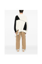 pull-beige-a-cotes-avec-details-en-tresses