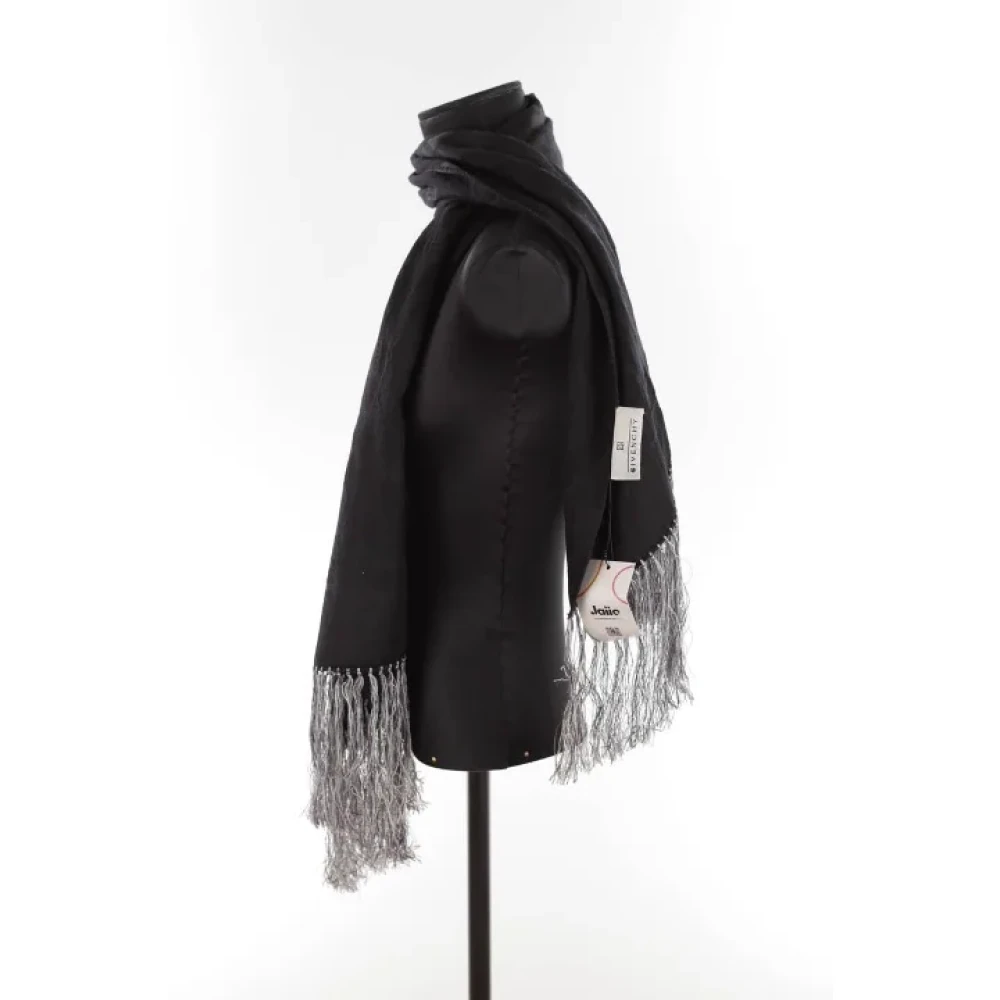 Givenchy Pre-owned Wool scarves Black Dames